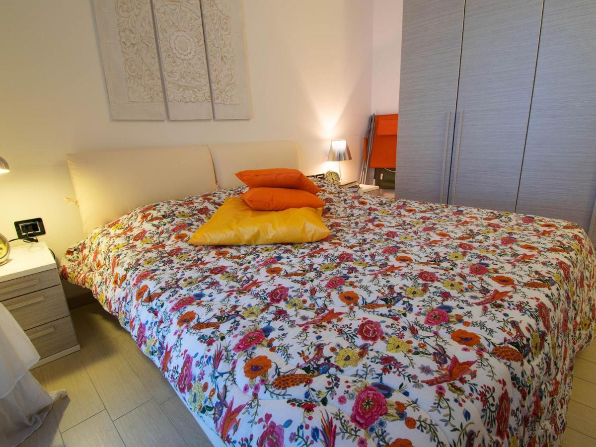 Cherubino - Stunning Lake View With Swimming Pool Parzanica Exterior foto